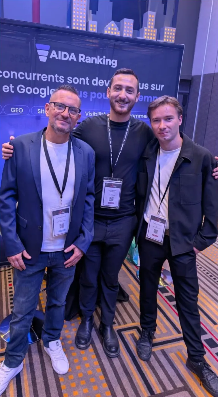 David Muratori avec l’équipe AIDA Ranking sur le stand du SEO & GEO Summit 2026